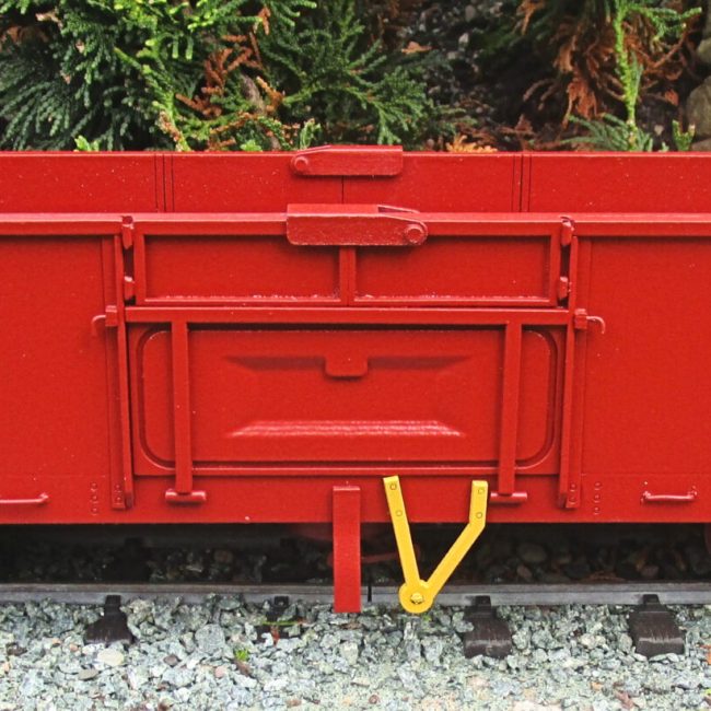 Type 2 B Wagon kit, assembled, painted and completed with addition of couplings, vacuum pipe and decals (not supplied)