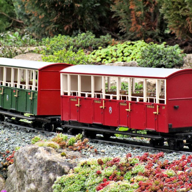 Carriage 37 & 38 kits completed with addition of couplings and decals