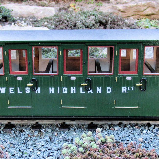 FR Carriage 23, completed with addition of couplings and decals